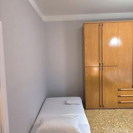 Bilocale In Via Degli Orti Variani Rom Exterior foto